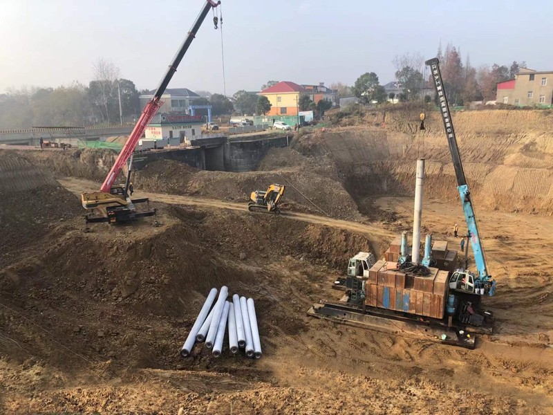 6377655397183514442376329